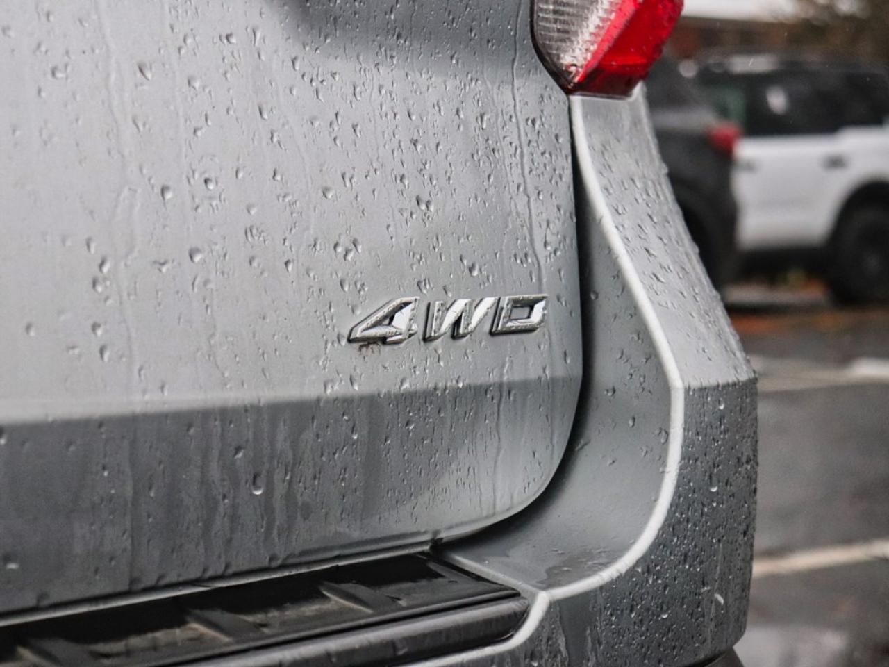 2021 Ford Explorer XLT | 4WD | ROOF | NAV | SPORT APP PKG | 20s Photo4