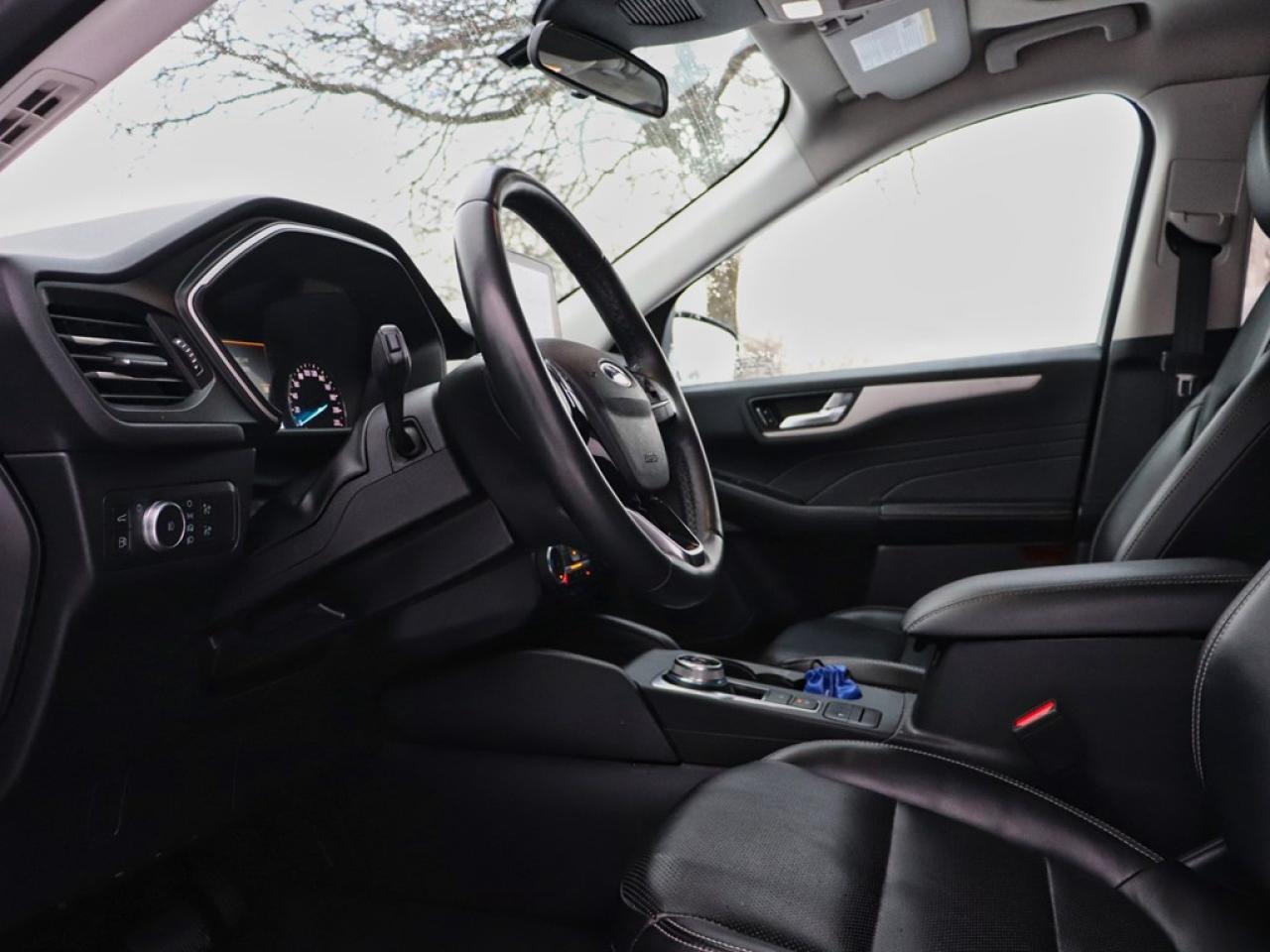 2022 Ford Escape SEL Hybrid | AWD | ROOF | NAV | PWR LIFTGATE |BLIS Photo