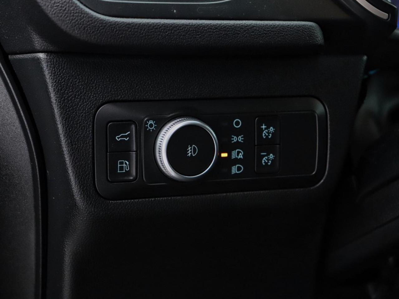 2022 Ford Escape SEL Hybrid | AWD | ROOF | NAV | PWR LIFTGATE |BLIS Photo