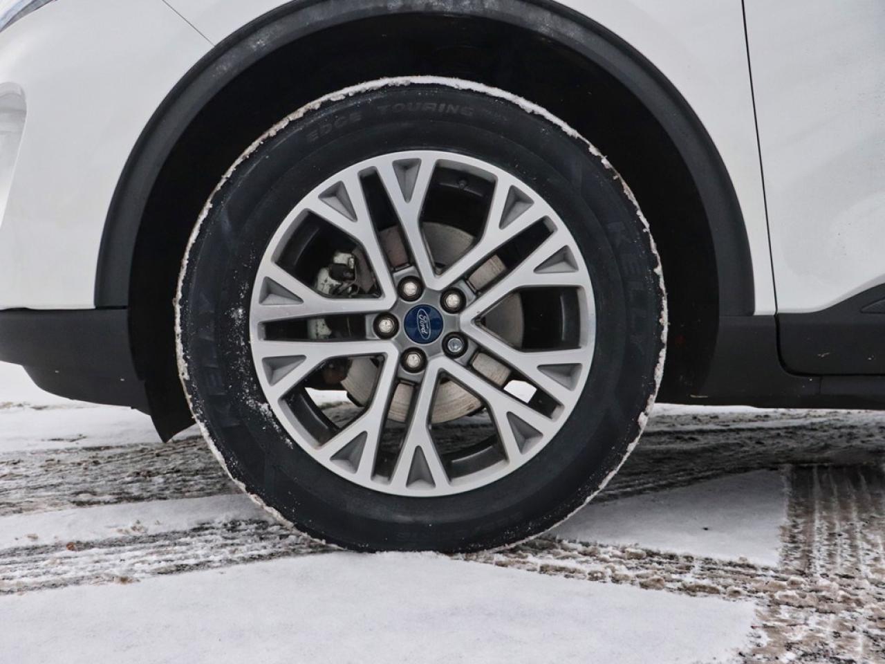 2022 Ford Escape SEL Hybrid | AWD | ROOF | NAV | PWR LIFTGATE |BLIS Photo