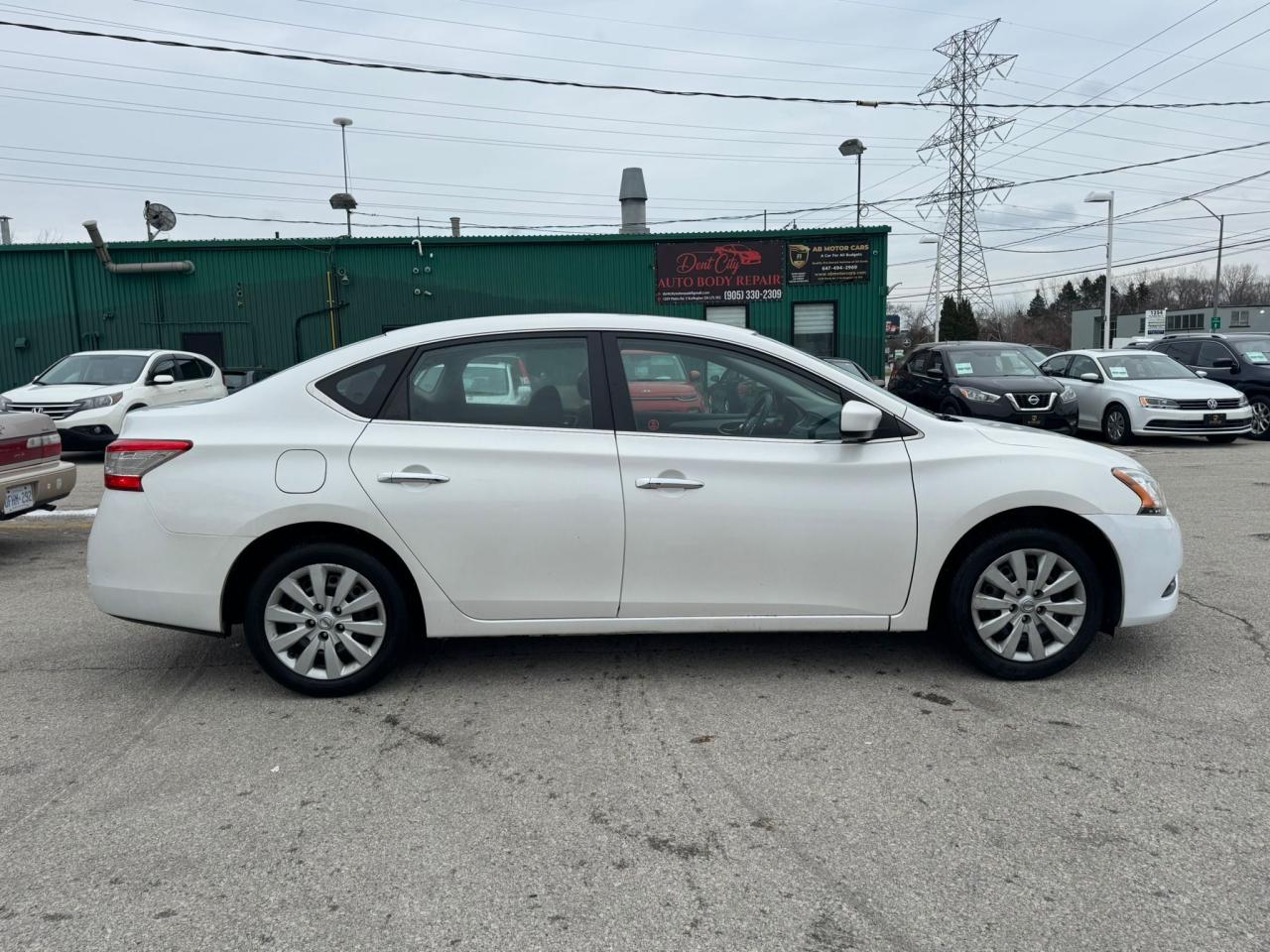2013 Nissan Sentra S Photo