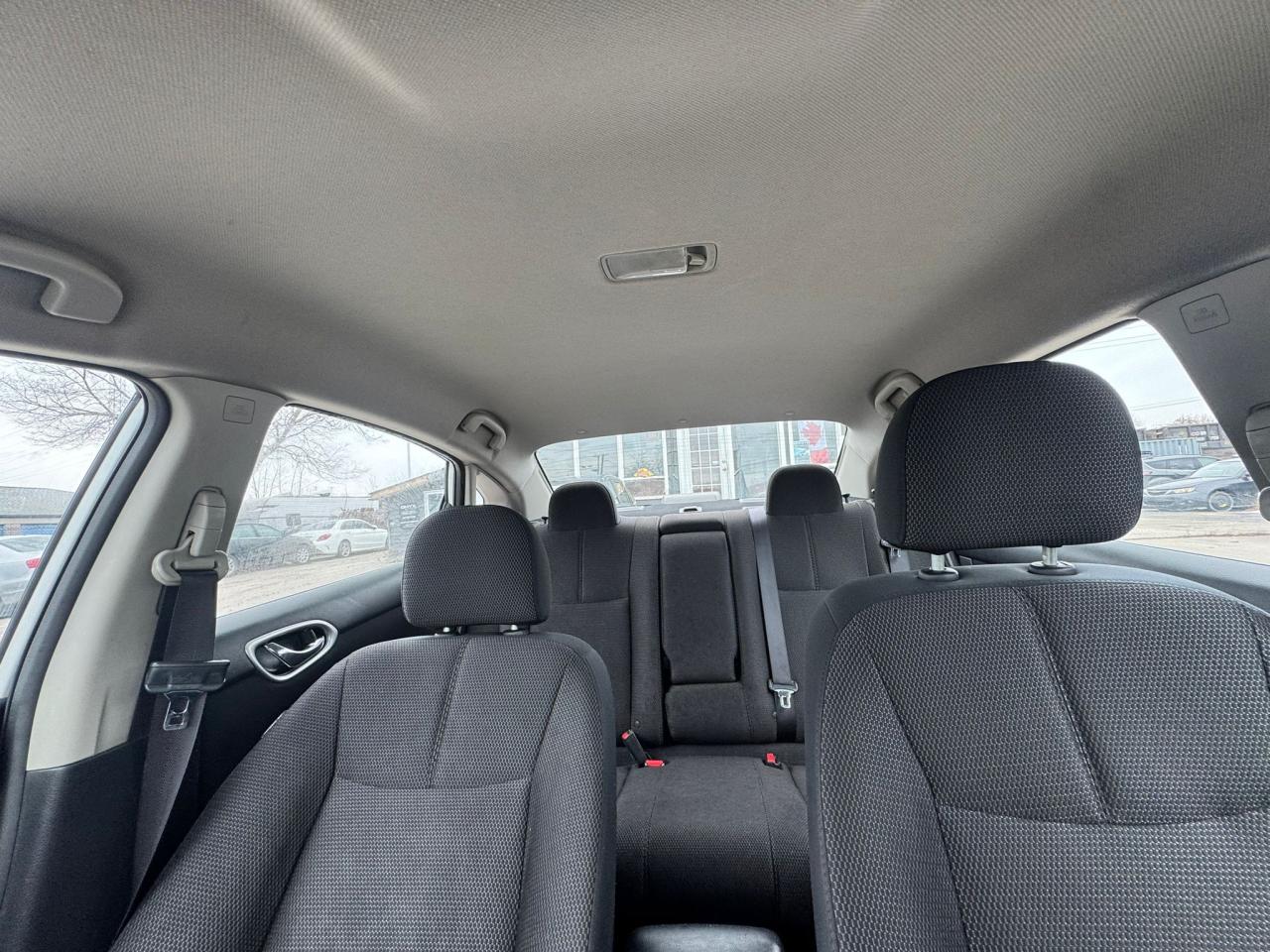 2013 Nissan Sentra S Photo