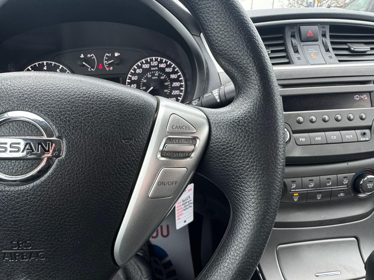 2013 Nissan Sentra S Photo