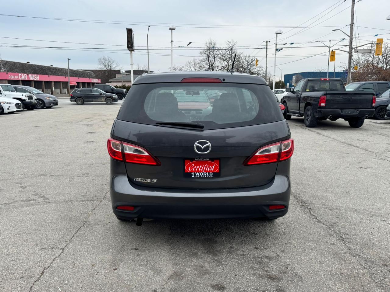 2014 Mazda MAZDA5 GS Photo