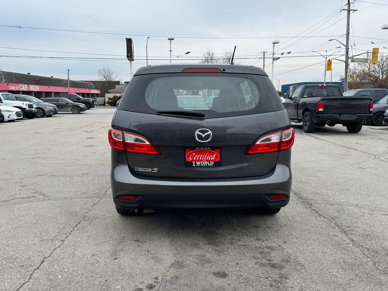 2014 Mazda MAZDA5 GS Photo