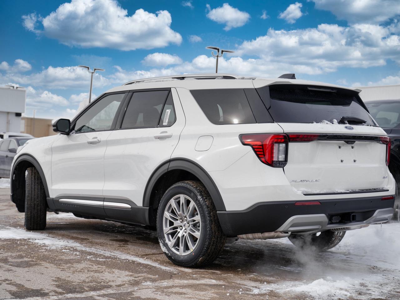 2026 Ford Explorer PLATINUM | LEATHER | 360 BACK UP CAM | 6 PASS !! Photo