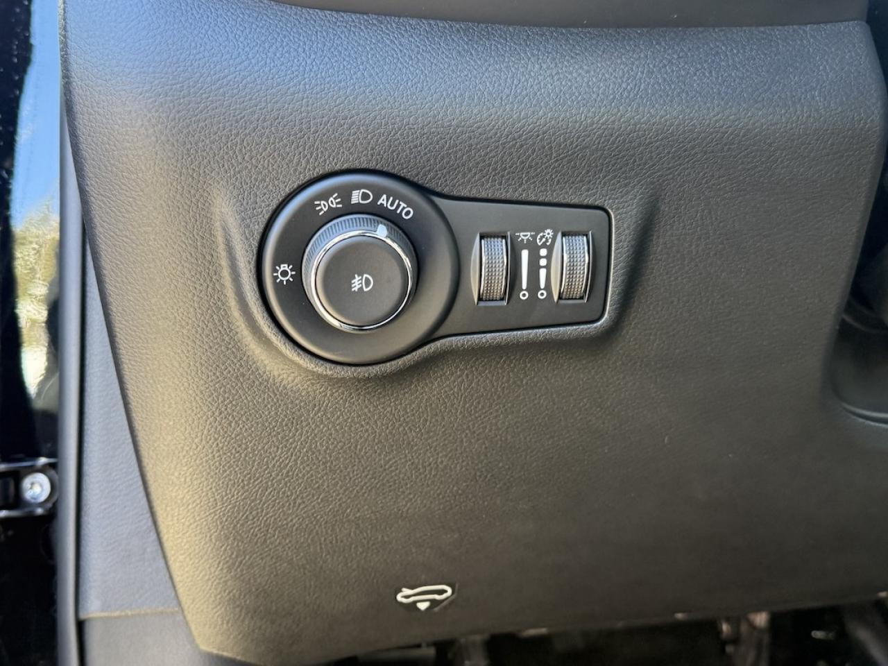 2026 Jeep Compass Altitude 4x4 Photo