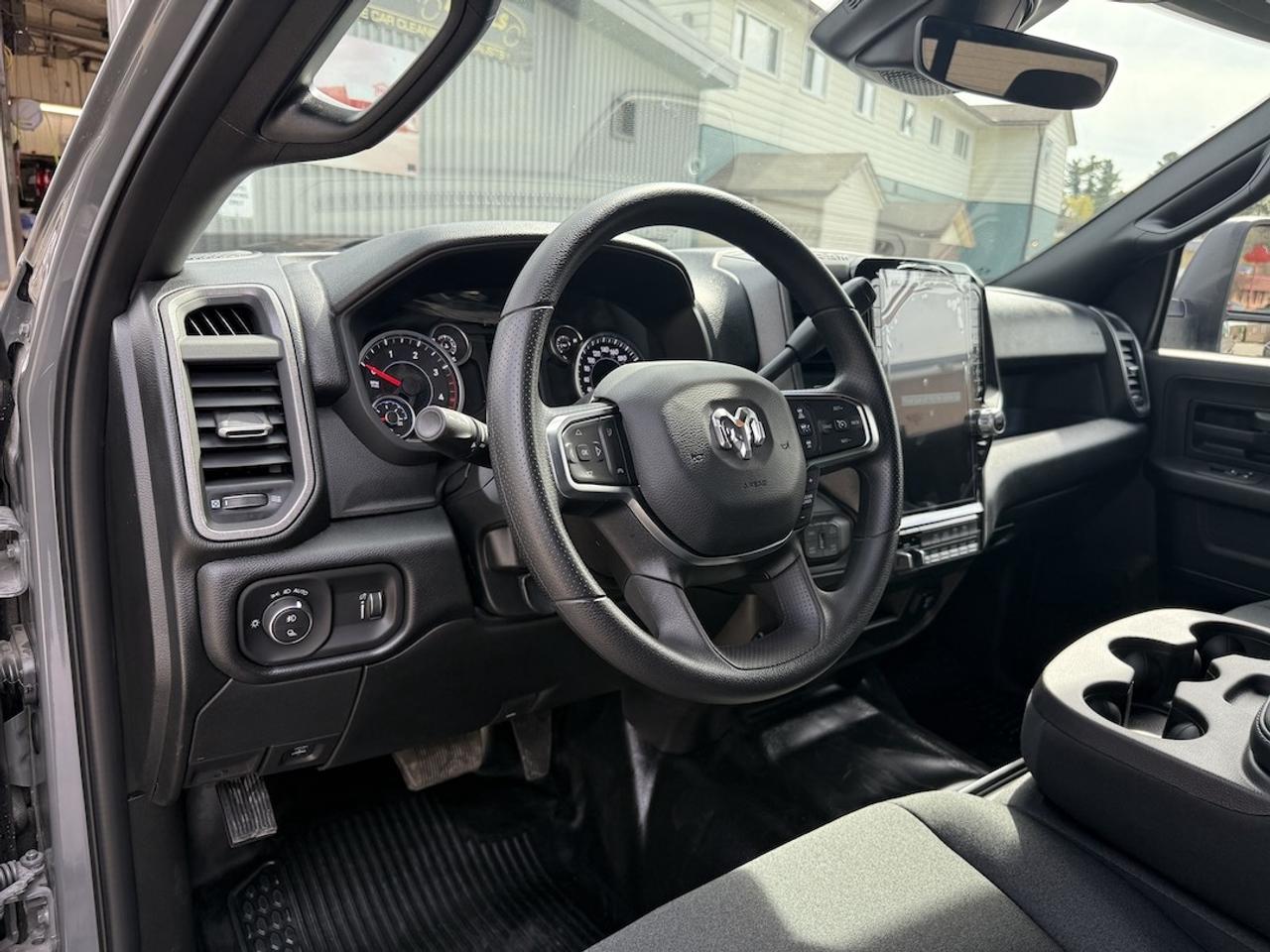 2026 RAM 2500 Warlock 4x4...***ADDITIONAL LEVEL KIT!*** Photo