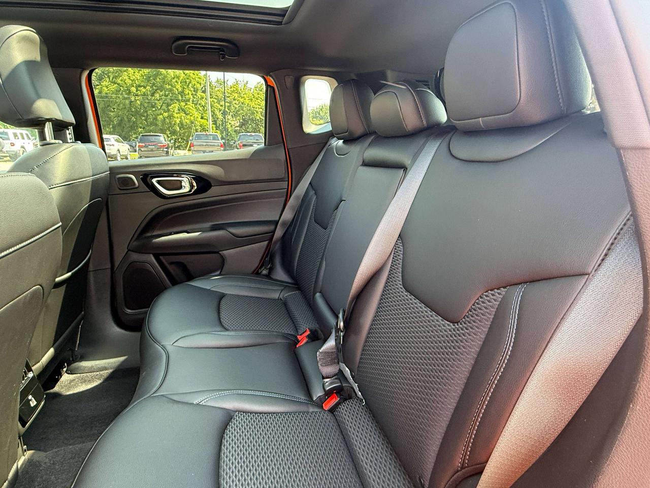 2026 Jeep Compass NORTH 4X4 Photo
