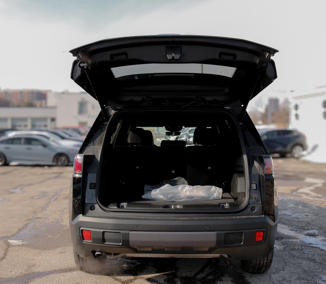 2026 Jeep Cherokee Limited 4X4 Photo