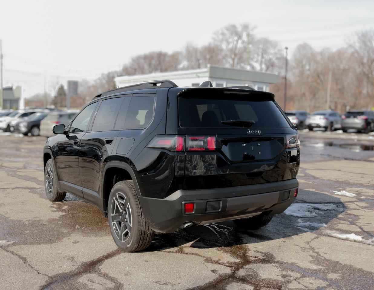 2026 Jeep Cherokee Limited 4X4 Photo