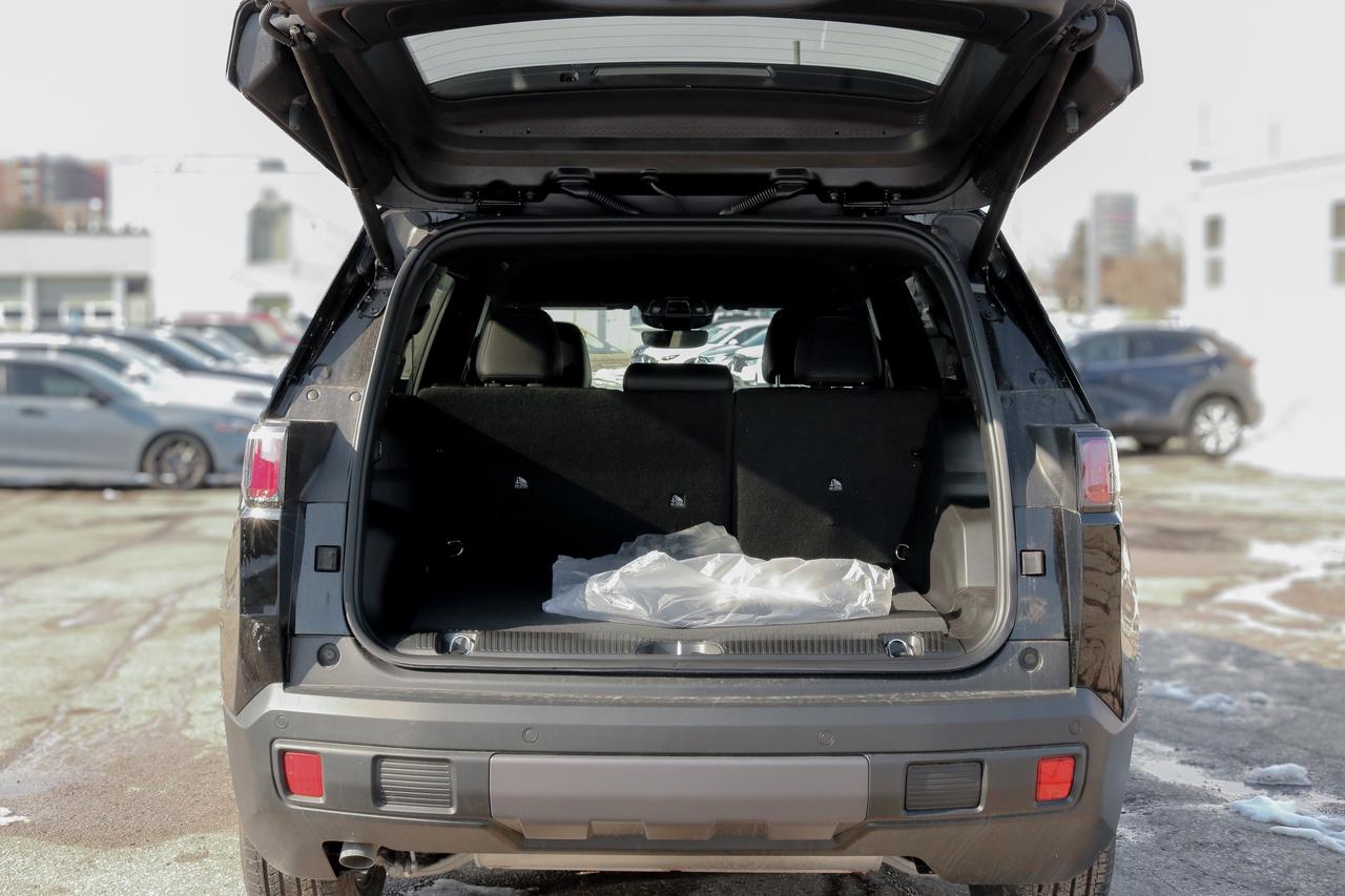 2026 Jeep Cherokee Limited 4X4 Photo