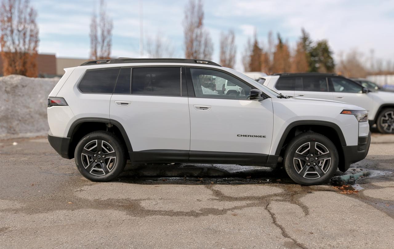2026 Jeep Cherokee  Photo