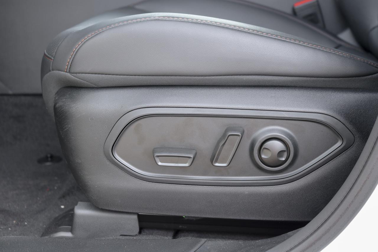 2026 Jeep Cherokee  Photo