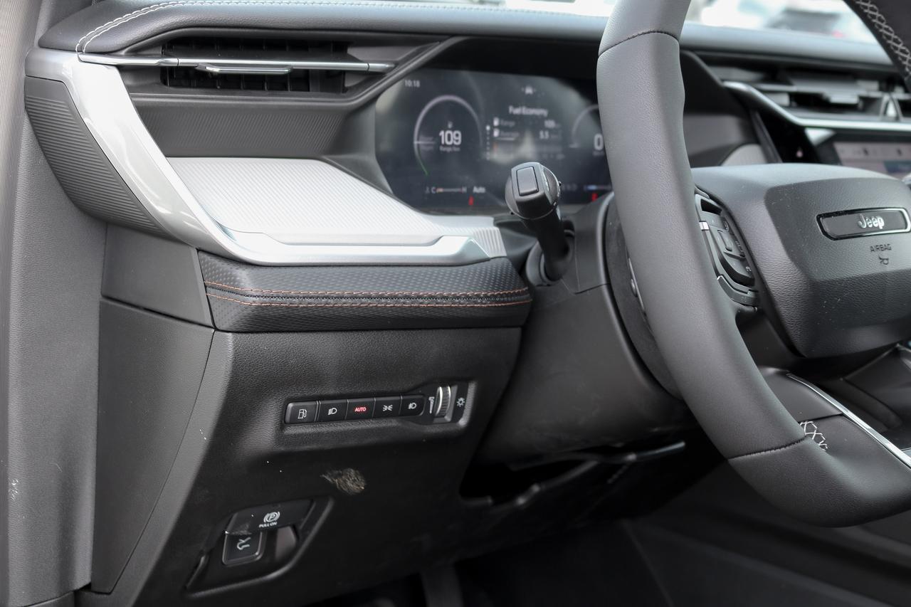 2026 Jeep Cherokee  Photo