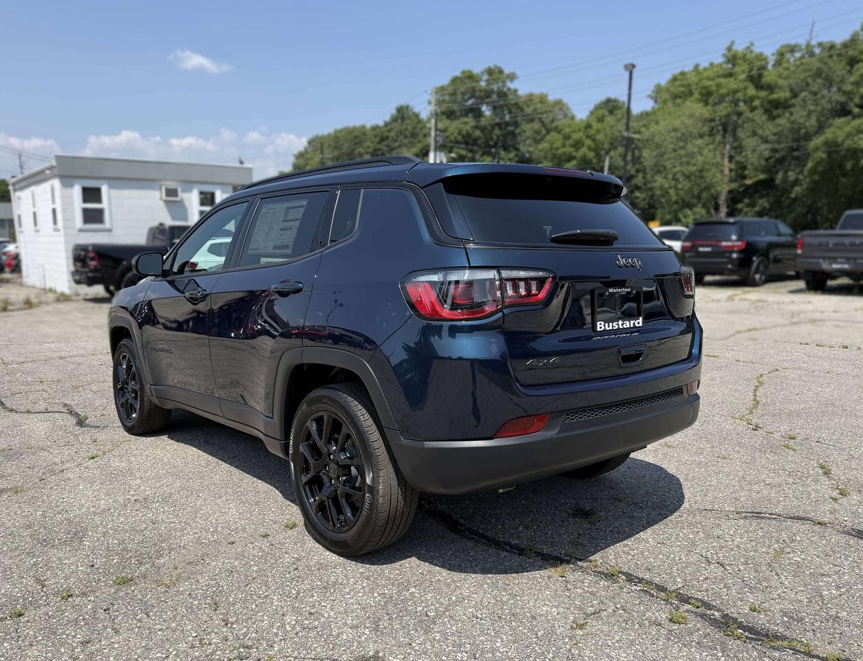 2026 Jeep Compass NORTH 4X4 Photo