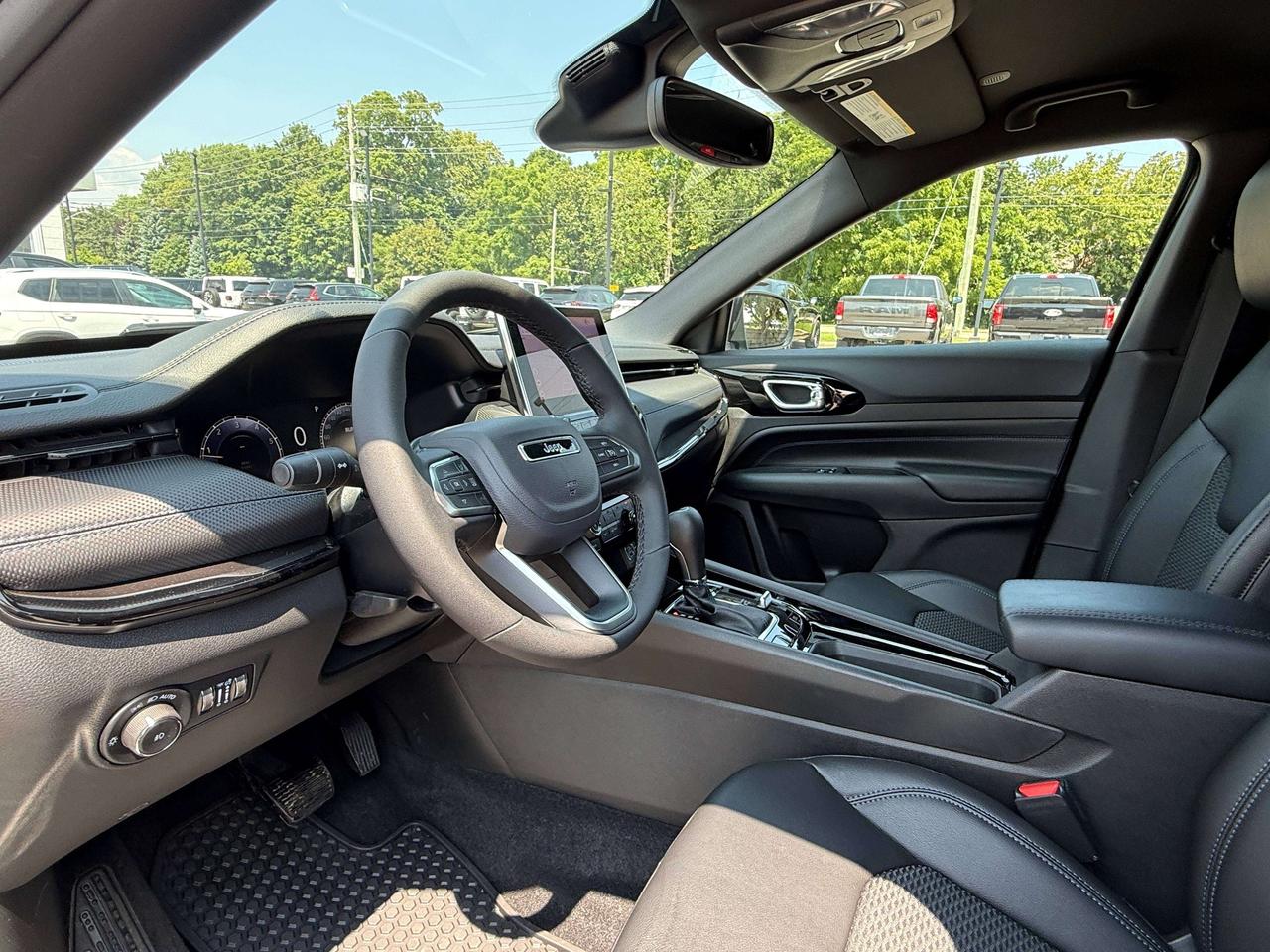 2026 Jeep Compass NORTH 4X4 Photo