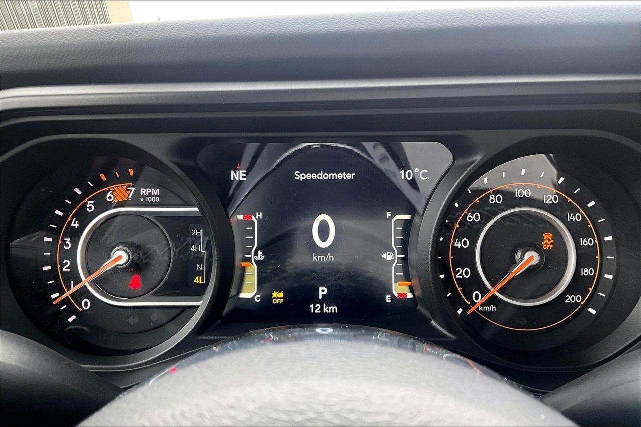 2026 Jeep Wrangler SAHARA 4DR | SKY-TOP | Leather | Nav | 4x4 Photo