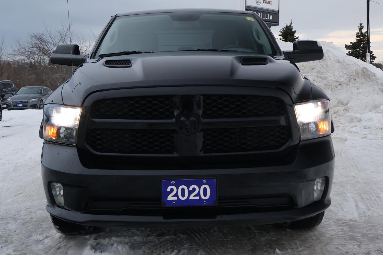 2020 RAM 1500 Classic EXPRESS Photo