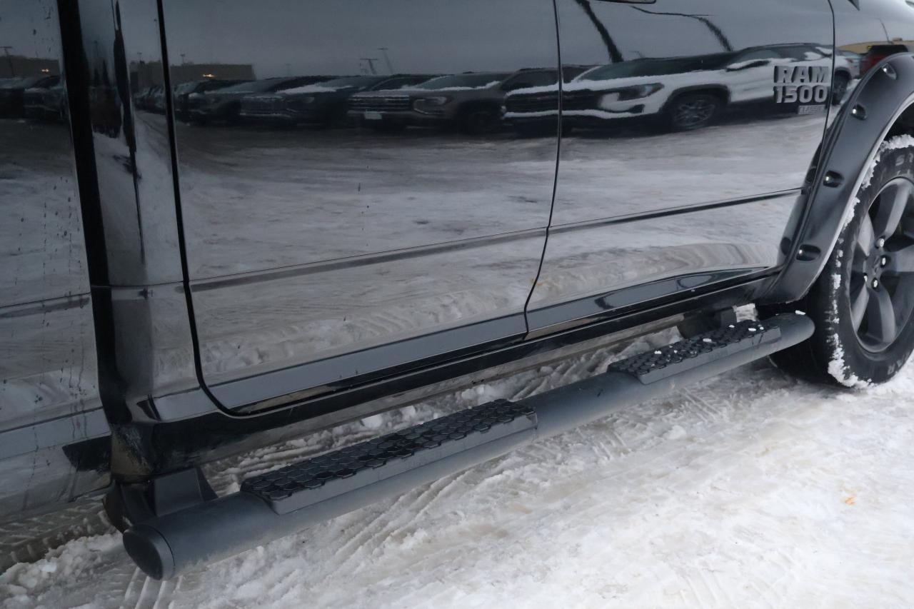 2020 RAM 1500 Classic EXPRESS Photo