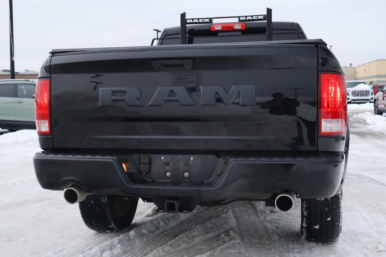 2020 RAM 1500 Classic EXPRESS Photo