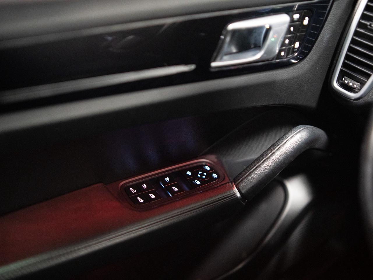 2021 Porsche Cayenne COUPE | PREMIUM PLUS PKG | BOSE | PANO | 22 IN Photo