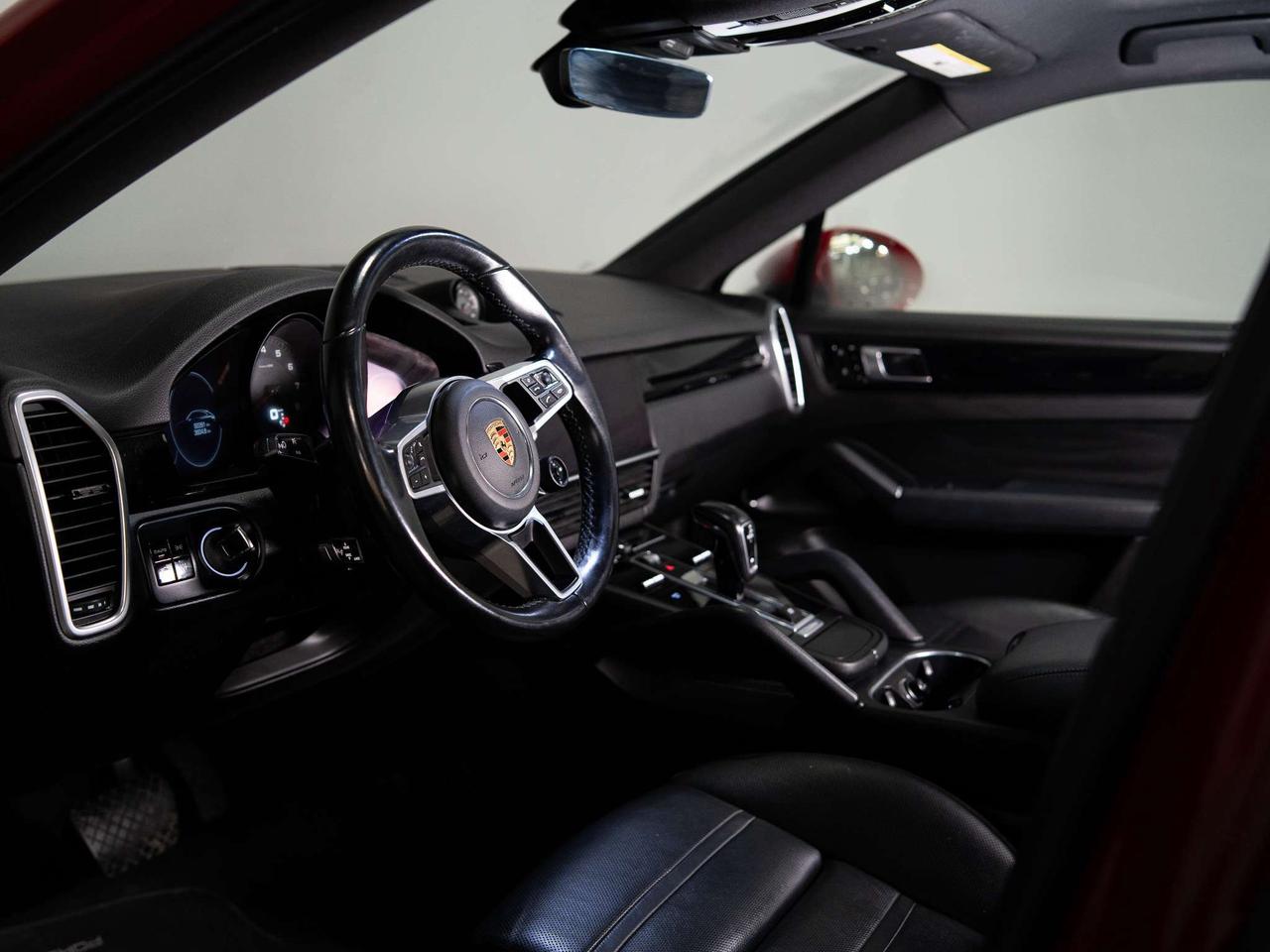 2021 Porsche Cayenne COUPE | PREMIUM PLUS PKG | BOSE | PANO | 22 IN Photo
