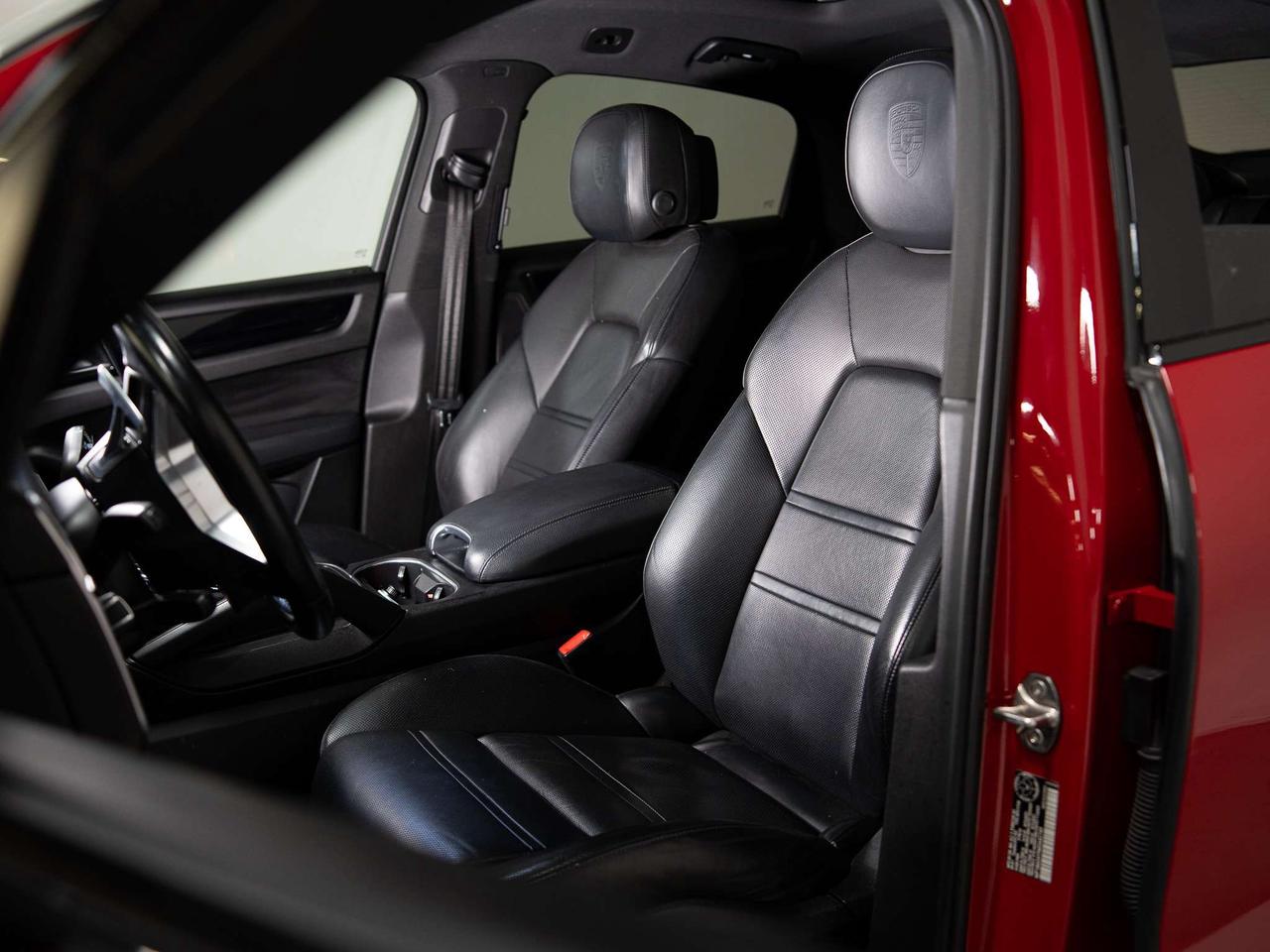 2021 Porsche Cayenne COUPE | PREMIUM PLUS PKG | BOSE | PANO | 22 IN Photo