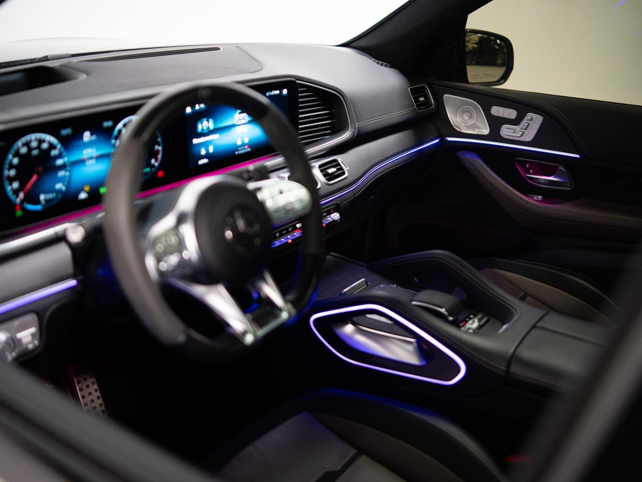 2021 Mercedes-Benz GLS 63 | AMG | PREMIUM & NIGHT PKG | 6 PASS | 23 IN Photo