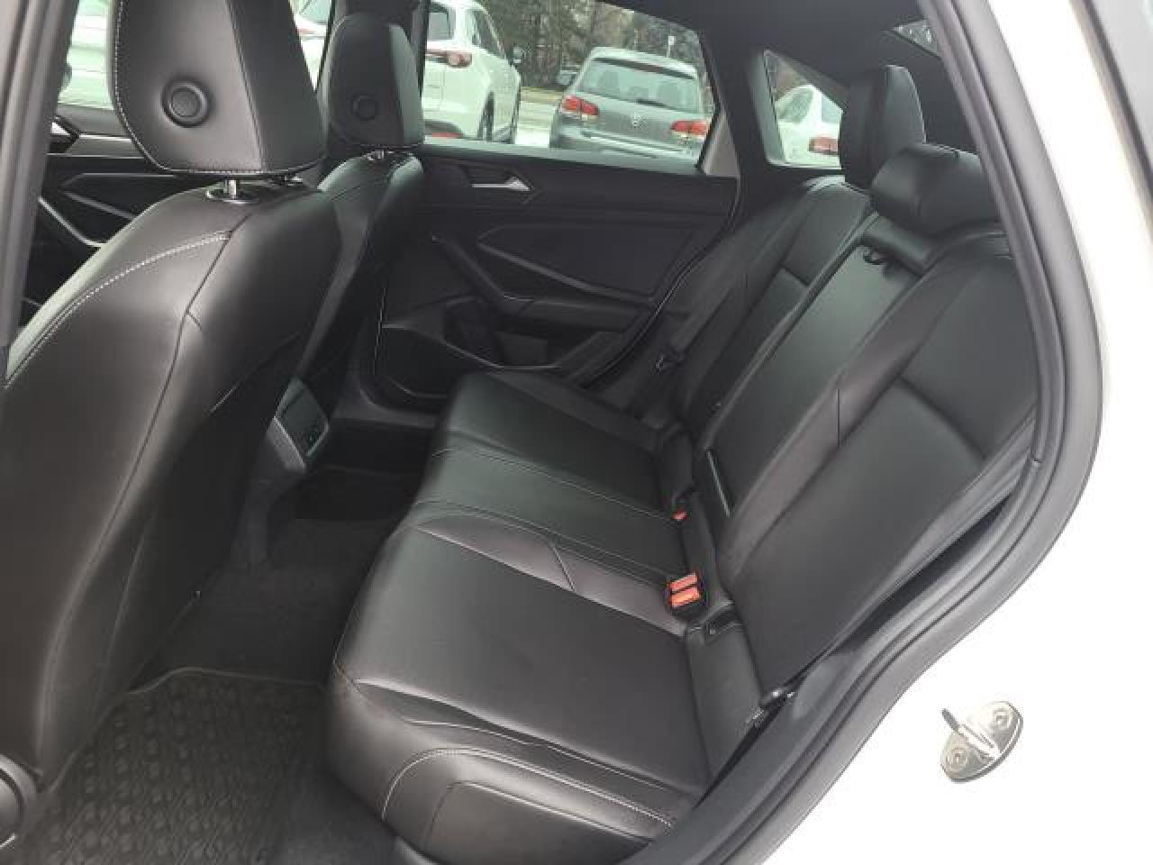 2020 Volkswagen Jetta RLINE Photo20