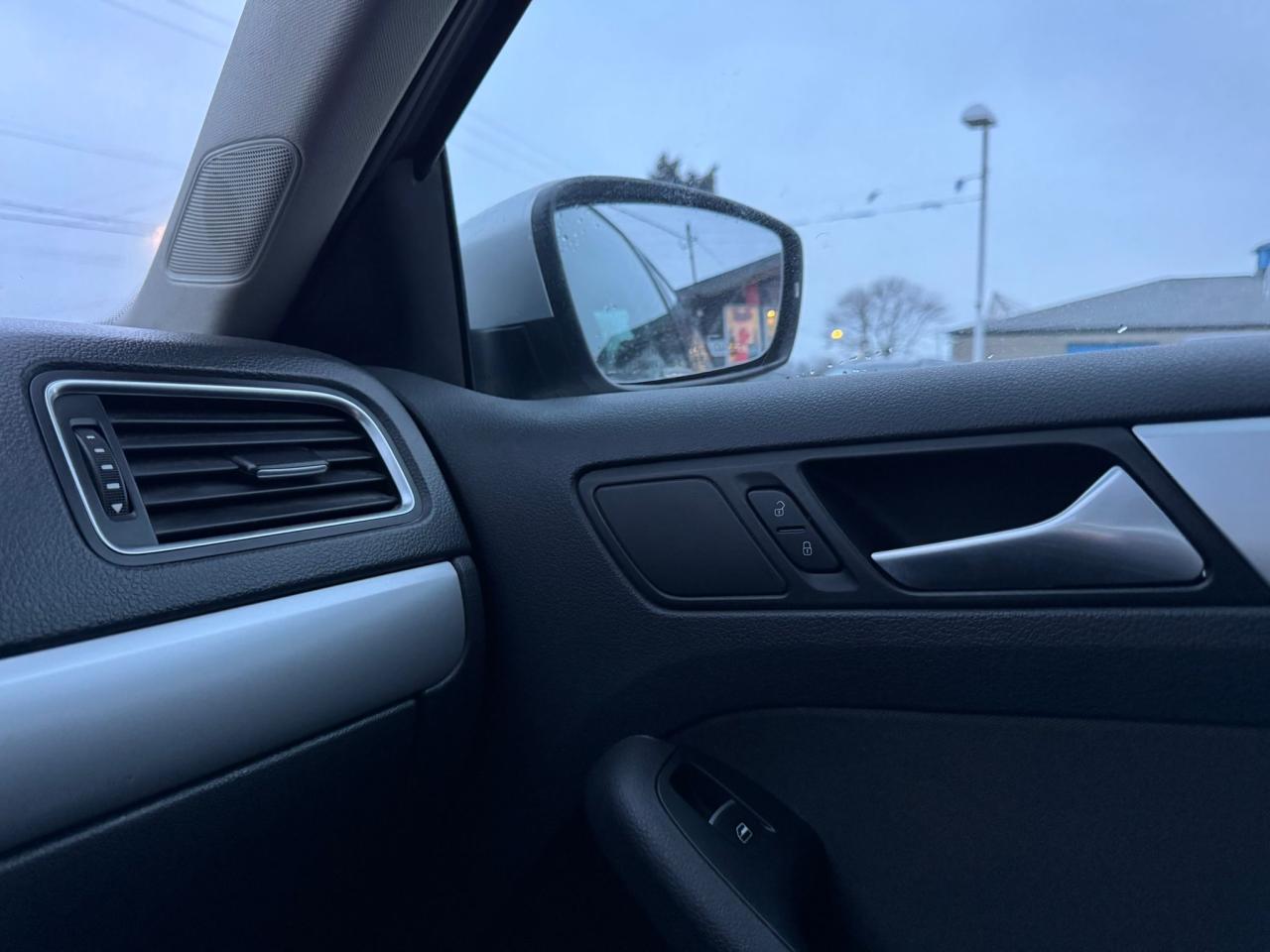 2013 Volkswagen Jetta comfortline Photo