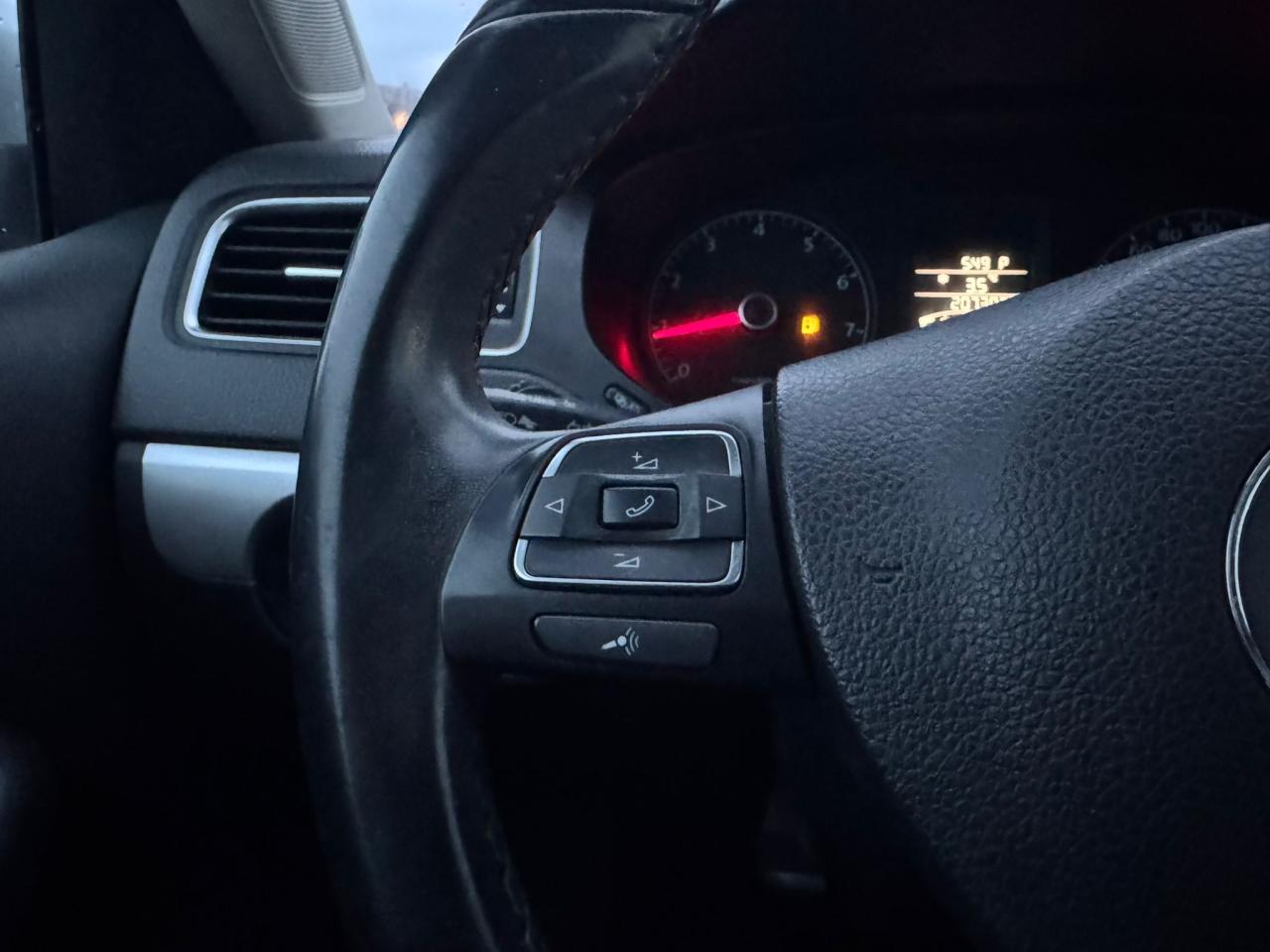 2013 Volkswagen Jetta comfortline Photo