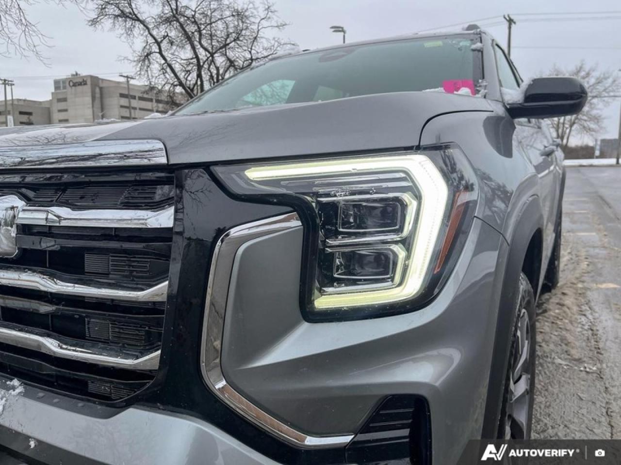 2025 GMC Terrain Elevation  TERRAIN ELEVATION, AWD, SUNROOF, LEATHER Photo