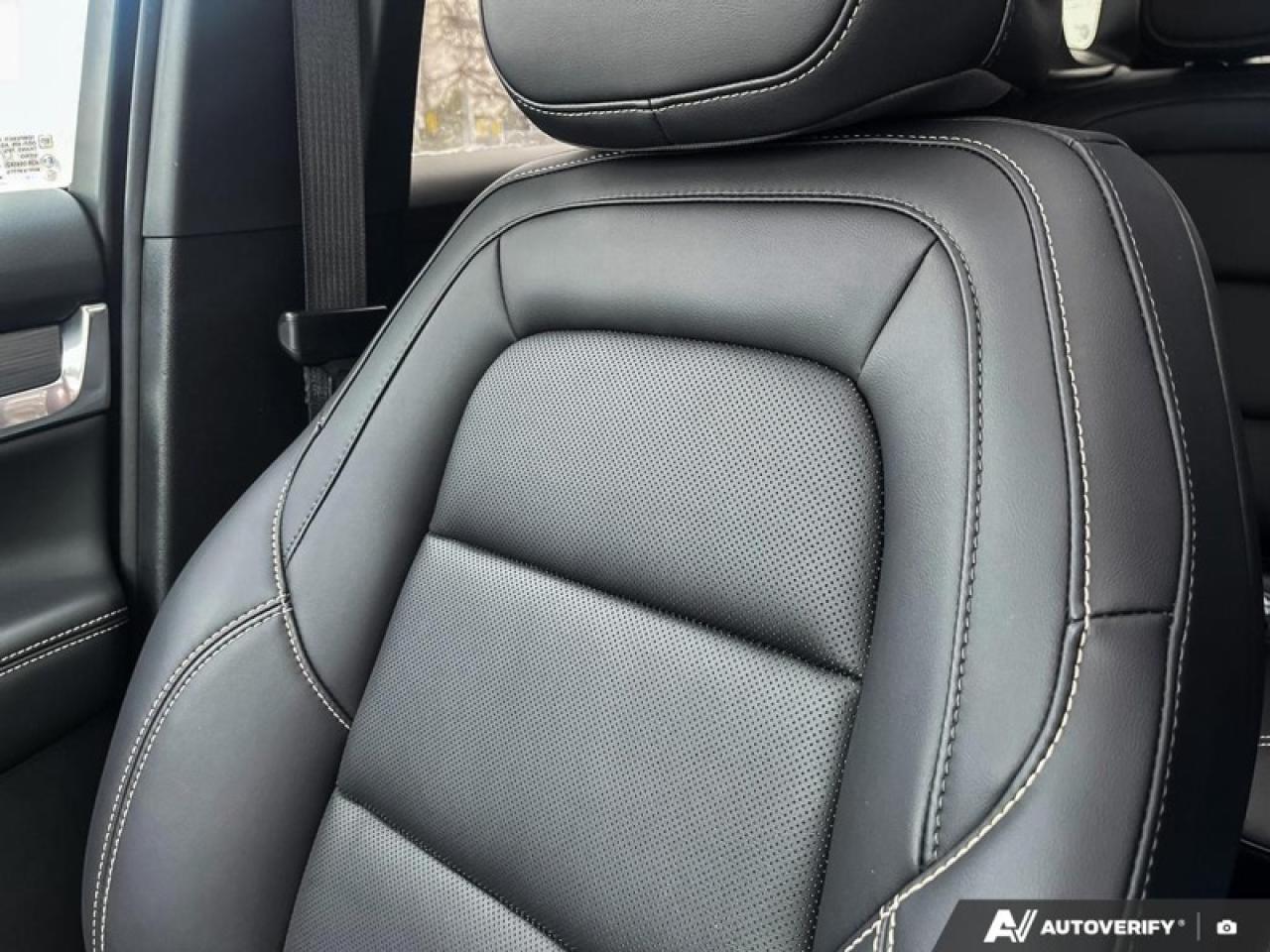 2025 GMC Terrain Elevation  TERRAIN ELEVATION, AWD, SUNROOF, LEATHER Photo