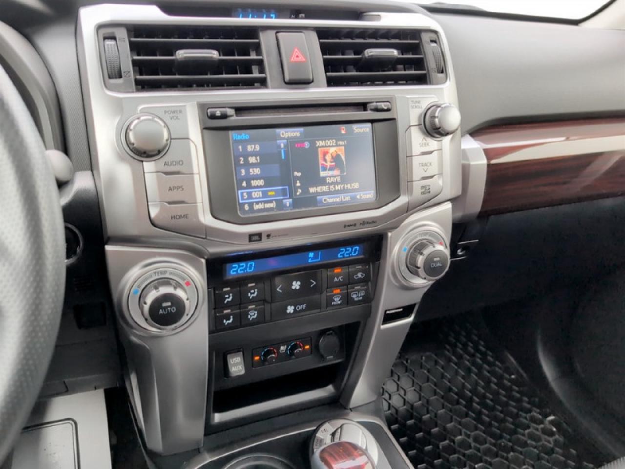 2018 Toyota 4Runner Limited  **ULTRA LOW MILEAGE - LOADED** Photo