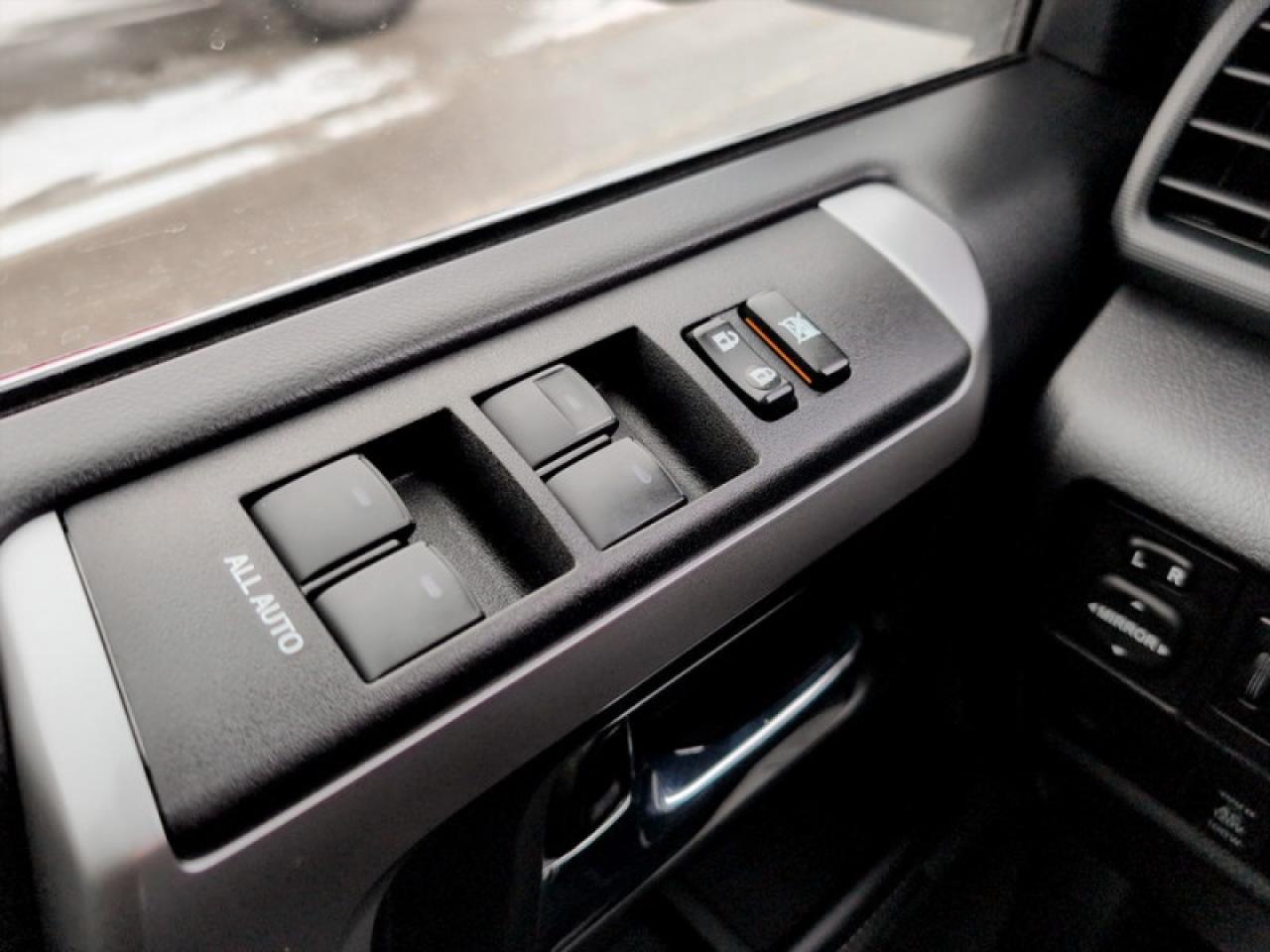 2018 Toyota 4Runner Limited  **ULTRA LOW MILEAGE - LOADED** Photo