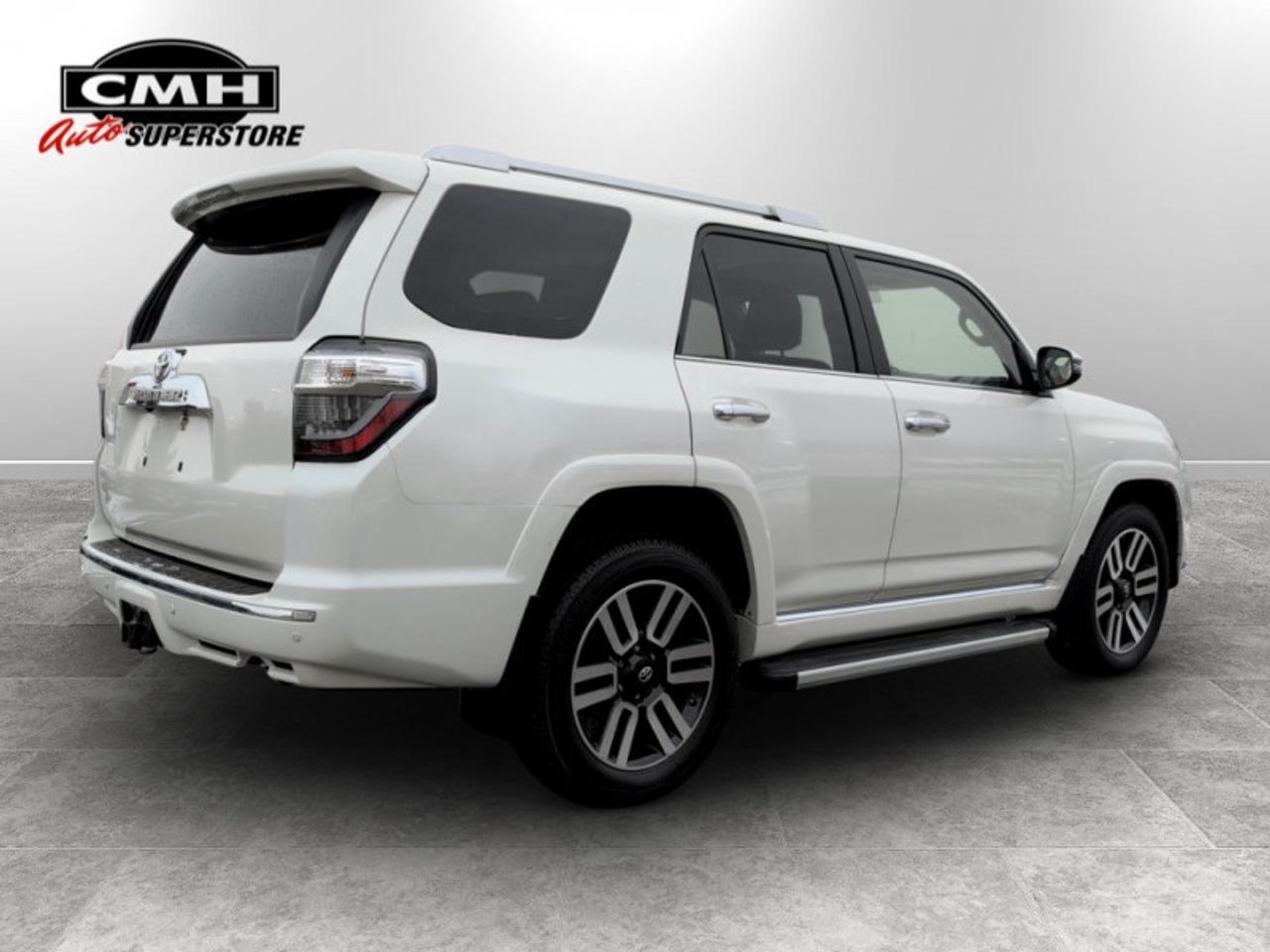 2018 Toyota 4Runner Limited  **ULTRA LOW MILEAGE - LOADED** Photo