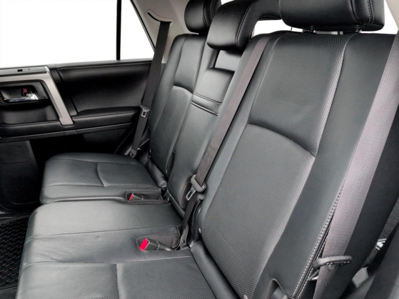 2018 Toyota 4Runner Limited  **ULTRA LOW MILEAGE - LOADED** Photo