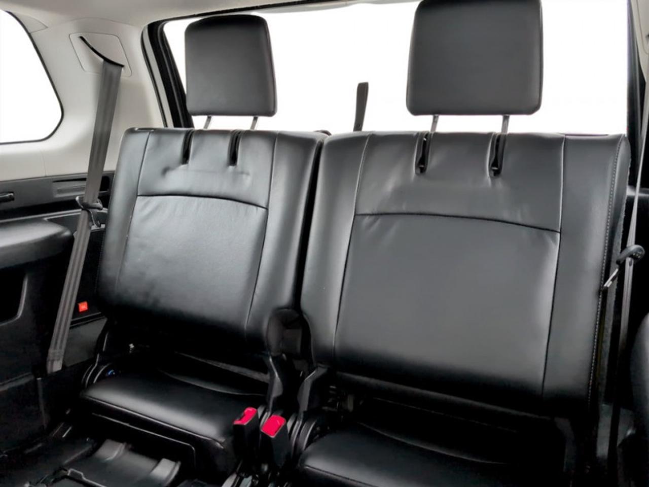 2018 Toyota 4Runner Limited  **ULTRA LOW MILEAGE - LOADED** Photo