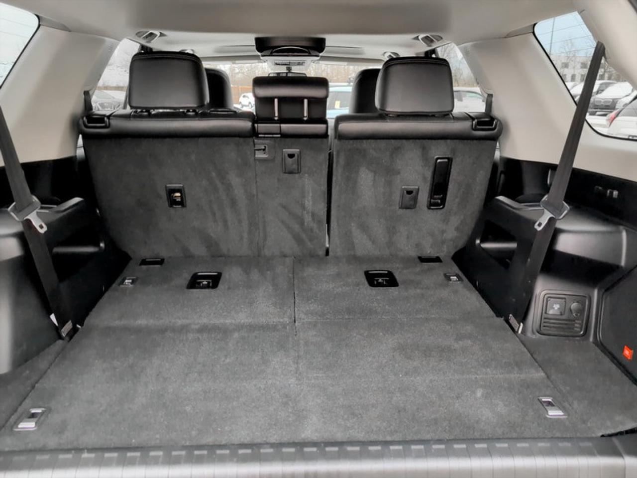 2018 Toyota 4Runner Limited  **ULTRA LOW MILEAGE - LOADED** Photo