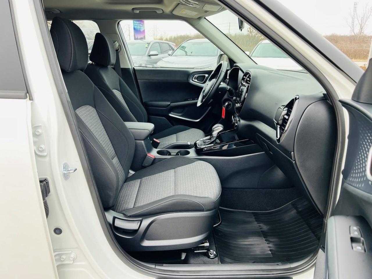 2025 Kia Soul EX+ Photo