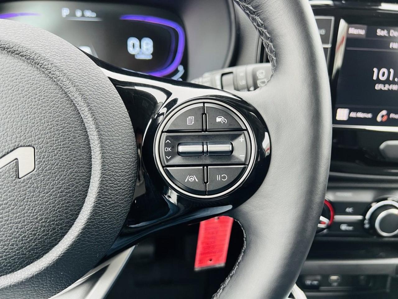 2025 Kia Soul EX+ Photo