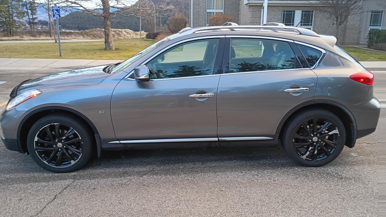 2016 Infiniti QX50 Base AWD Photo