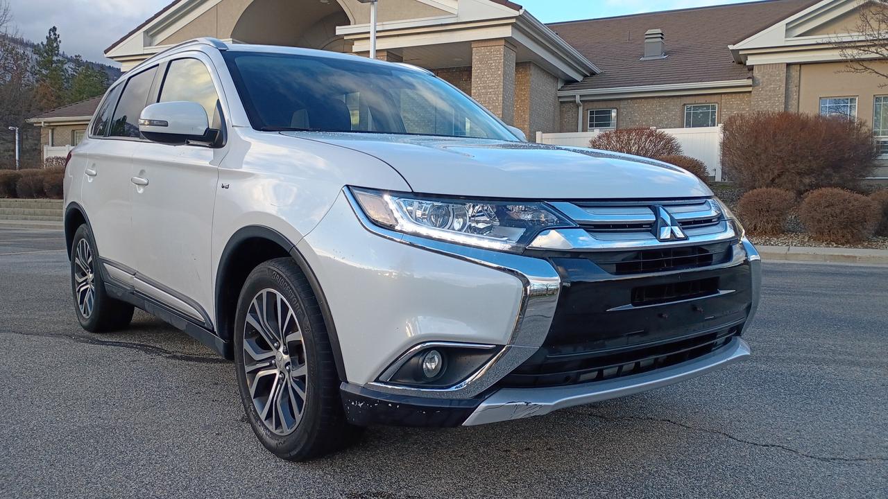 2017 Mitsubishi Outlander SE AWD