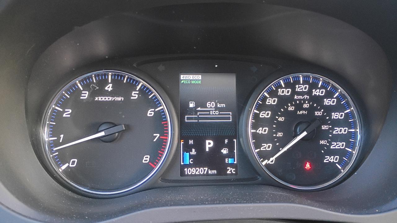 2017 Mitsubishi Outlander SE AWD Photo