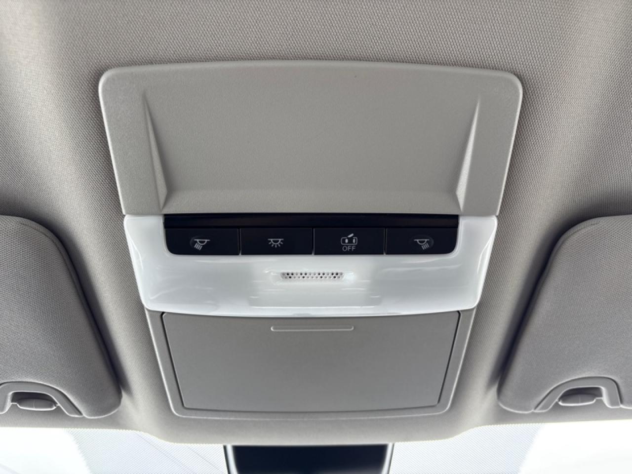 2022 Nissan Altima SE  AWD, Clean CARFAX Photo