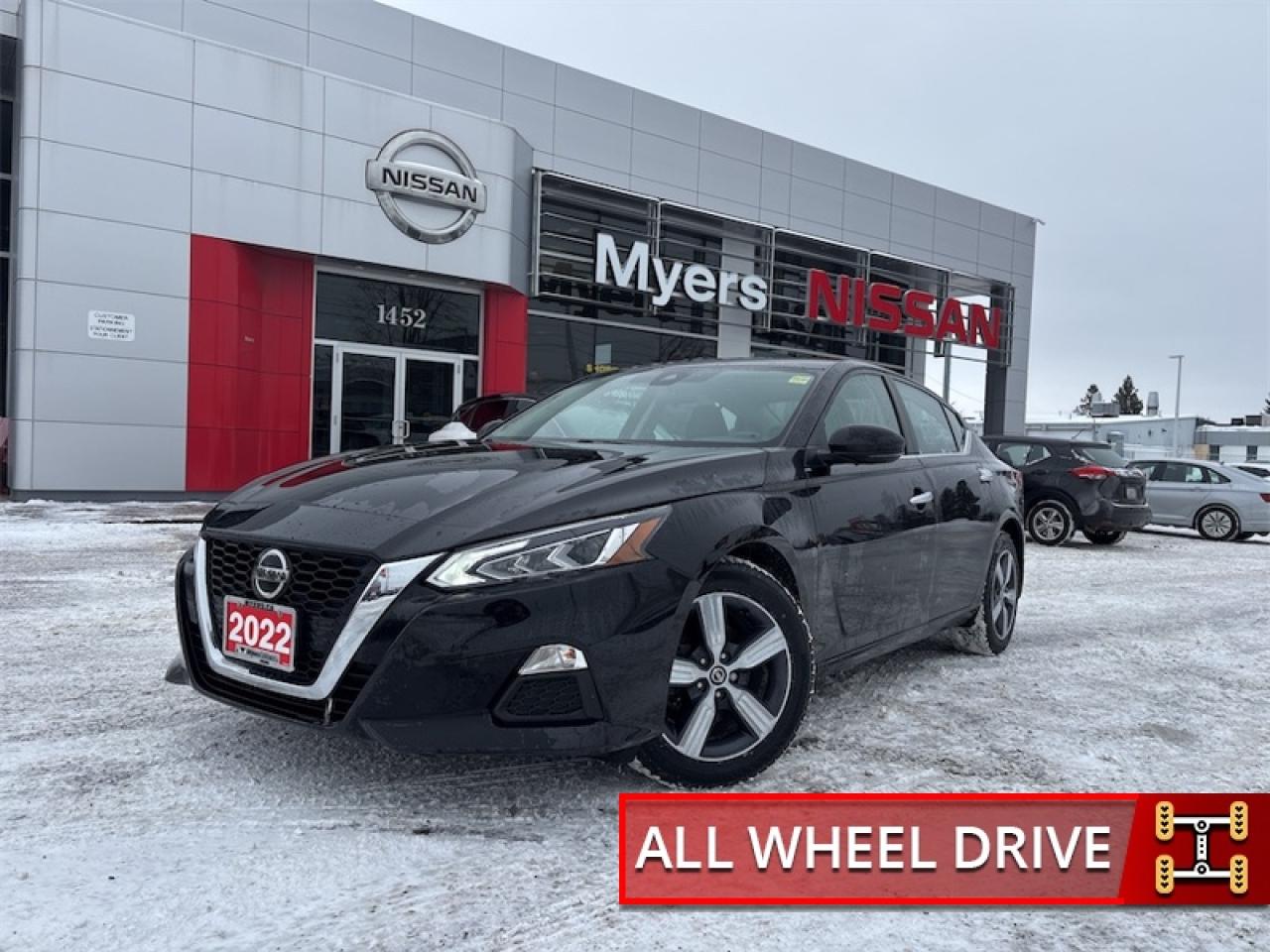 2022 Nissan Altima SE  AWD, Clean CARFAX Photo0