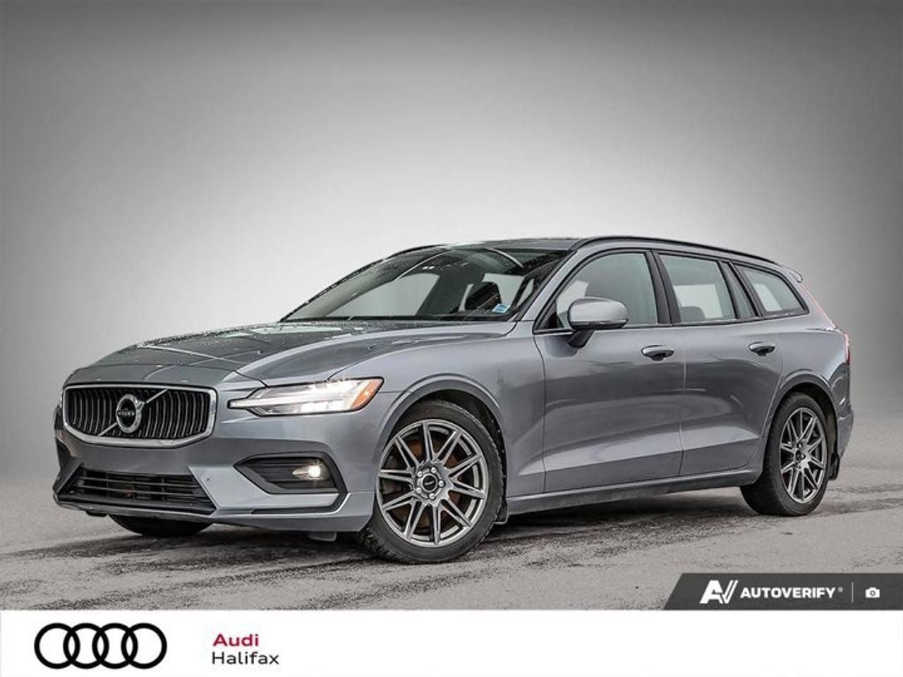 Small Station Wagons, T6 AWD Momentum, 8-Speed Automatic w/OD, Turbo/Supercharger Premium Unleaded I-4 2.0 L/120