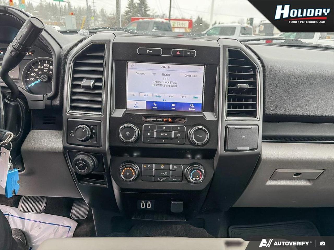 2020 Ford F-150 XLT Photo