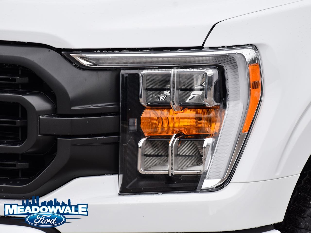 2021 Ford F-150 XLT Photo2